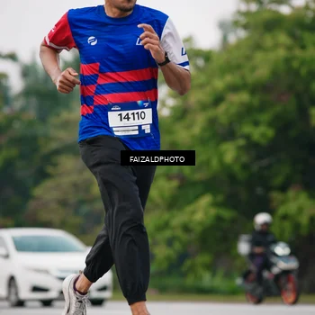 Runner Photo 7420982