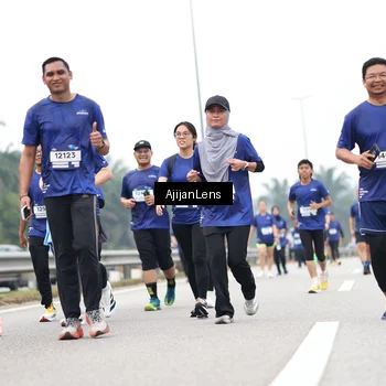 Runner Photo 7420984