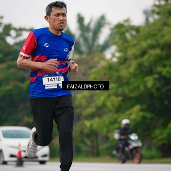 Runner Photo 7420988