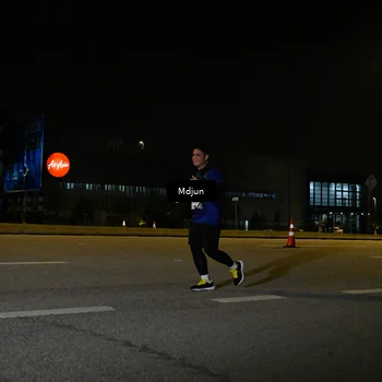 Runner Photo 7420994