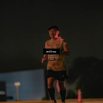 Runner Photo 7420997