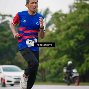 Runner Photo 7420998
