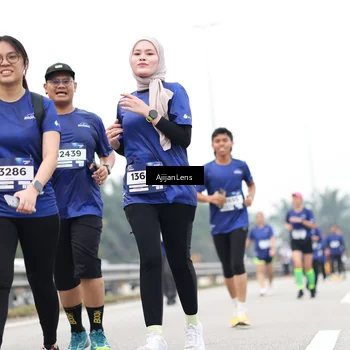 Runner Photo 7421044