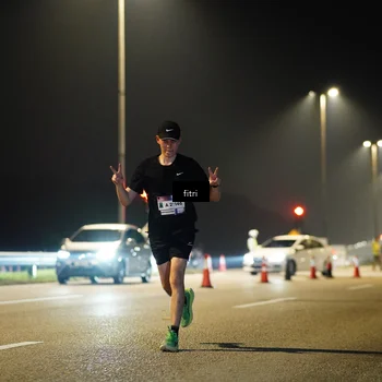 Runner Photo 7421047