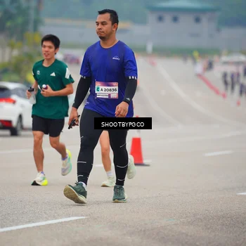 Runner Photo 7421053