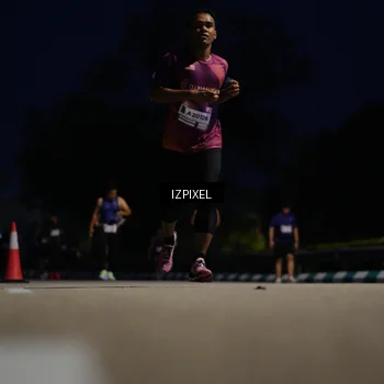 Runner Photo 7421061