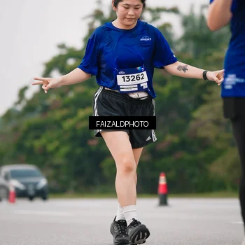 Runner Photo 7421068