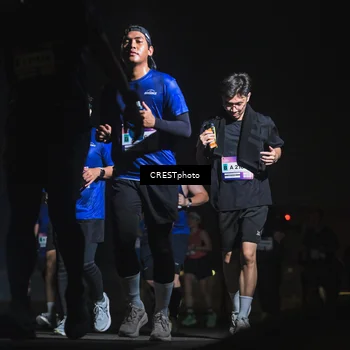 Runner Photo 7421104