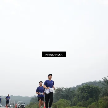 Runner Photo 7421207