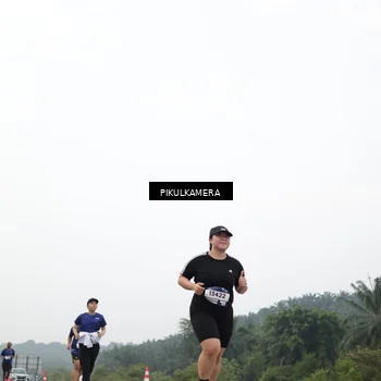 Runner Photo 7421217