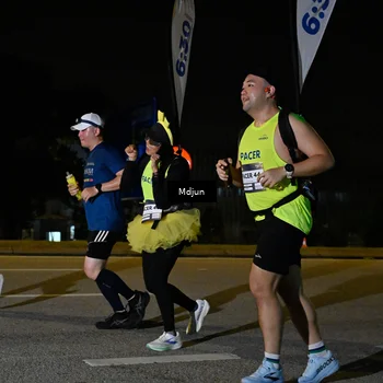 Runner Photo 7421225