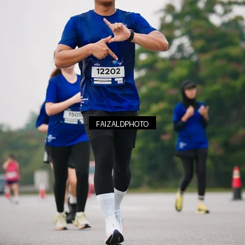 Runner Photo 7421237