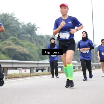 Runner Photo 7421245