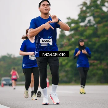 Runner Photo 7421260