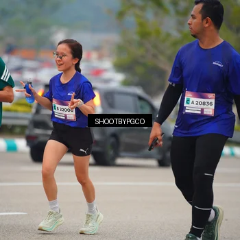 Runner Photo 7421263