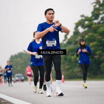 Runner Photo 7421270