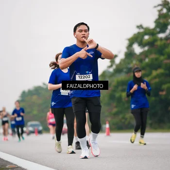 Runner Photo 7421271