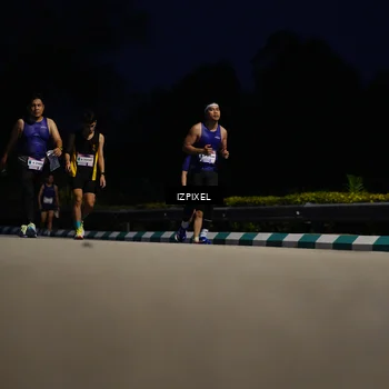 Runner Photo 7421399