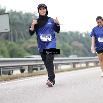 Runner Photo 7421400