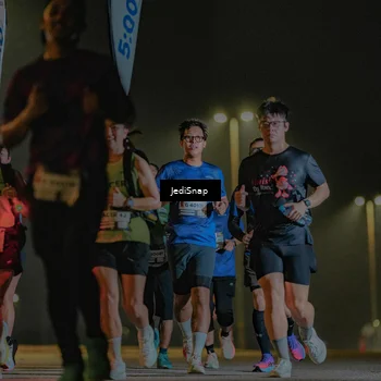 Runner Photo 7421412