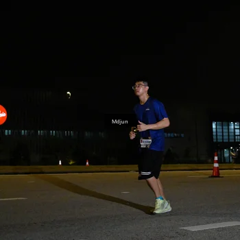 Runner Photo 7421421