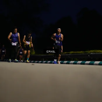 Runner Photo 7421431