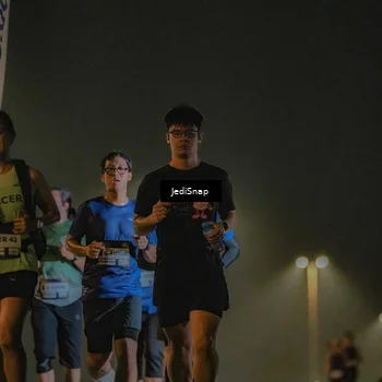 Runner Photo 7421453
