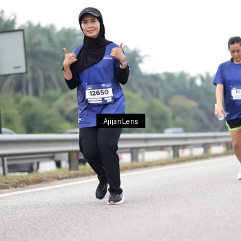 Runner Photo 7421490