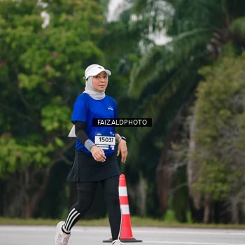 Runner Photo 7421597