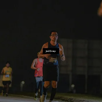 Runner Photo 7421600