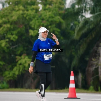 Runner Photo 7421601