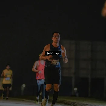 Runner Photo 7421602