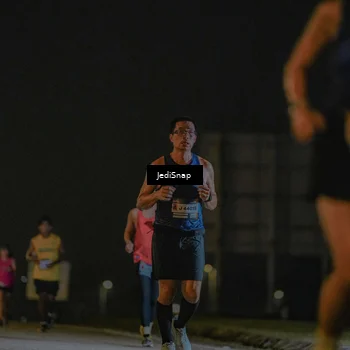 Runner Photo 7421636
