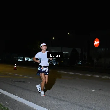 Runner Photo 7421639