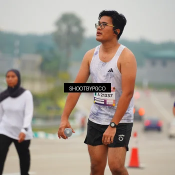 Runner Photo 7421644
