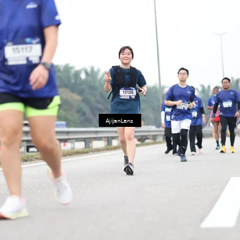 Runner Photo 7421683