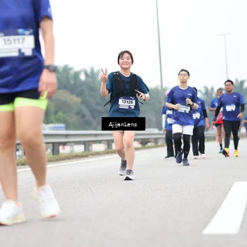 Runner Photo 7421686