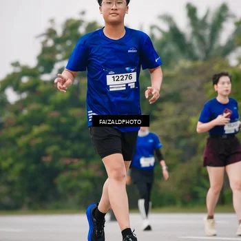 Runner Photo 7421688
