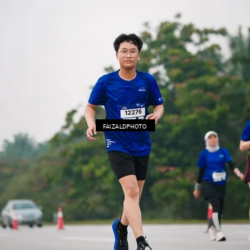 Runner Photo 7421695