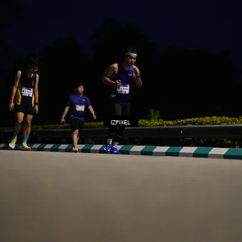 Runner Photo 7421698
