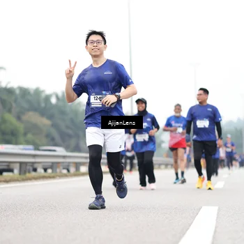Runner Photo 7421700