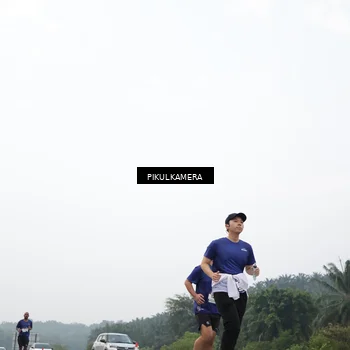 Runner Photo 7421752