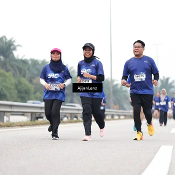 Runner Photo 7421761