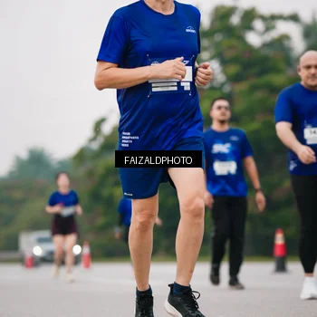 Runner Photo 7421770