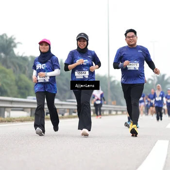 Runner Photo 7421778