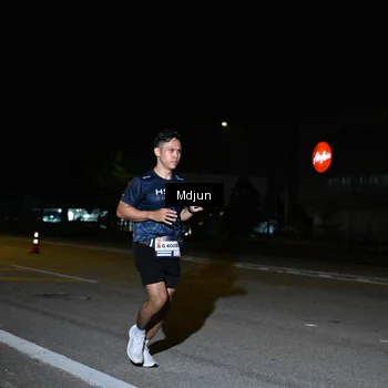Runner Photo 7421789