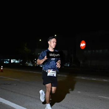 Runner Photo 7421794