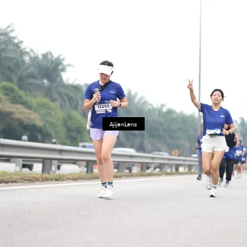 Runner Photo 7422165