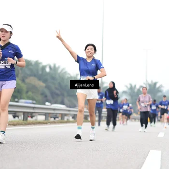 Runner Photo 7422167