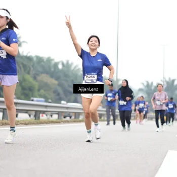 Runner Photo 7422179